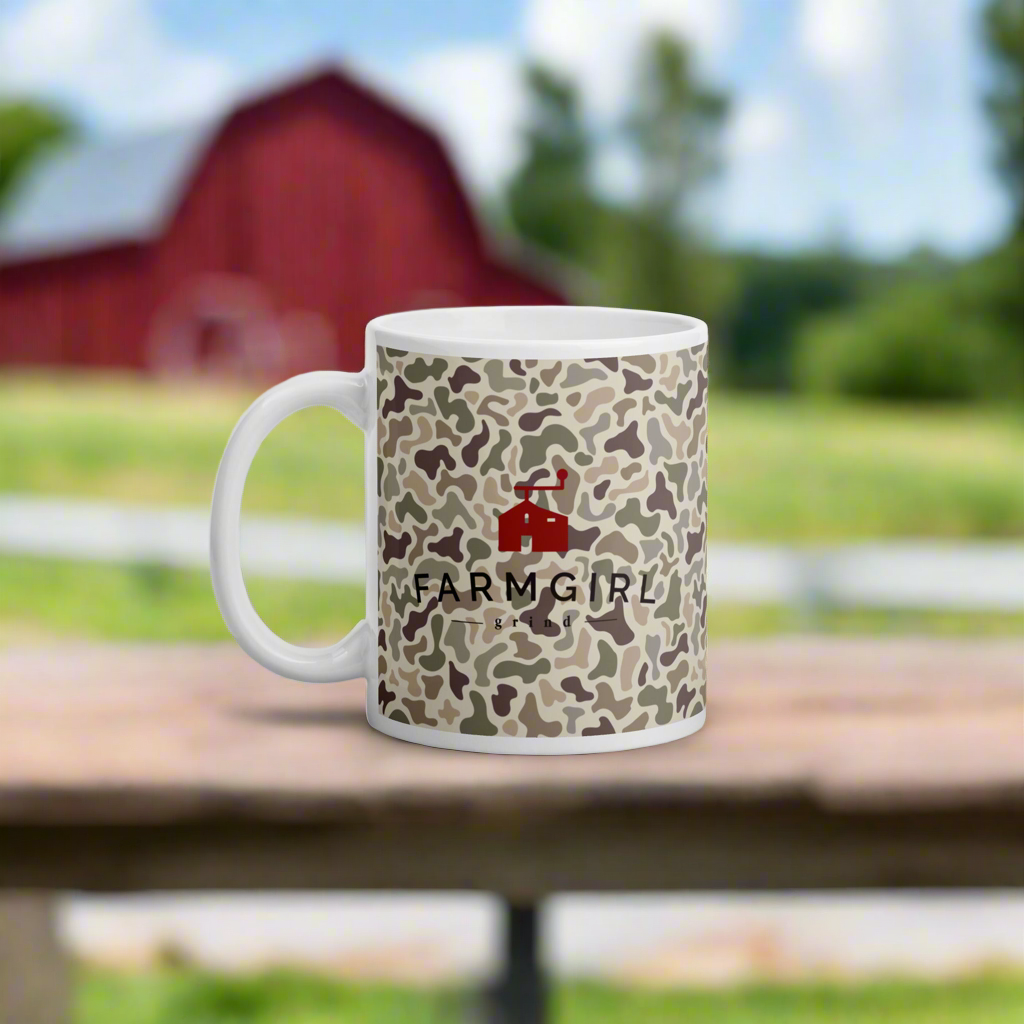 FARMGIRL grind Duck Camo -White glossy mug 11oz 15oz